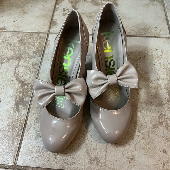 Kenzie Girl Bow-Style Mary Janes in Nude